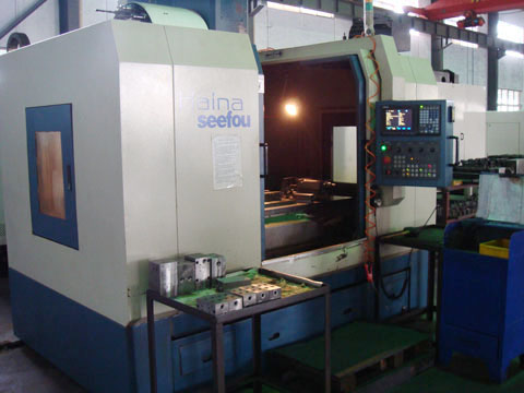 Vertical Machining Center